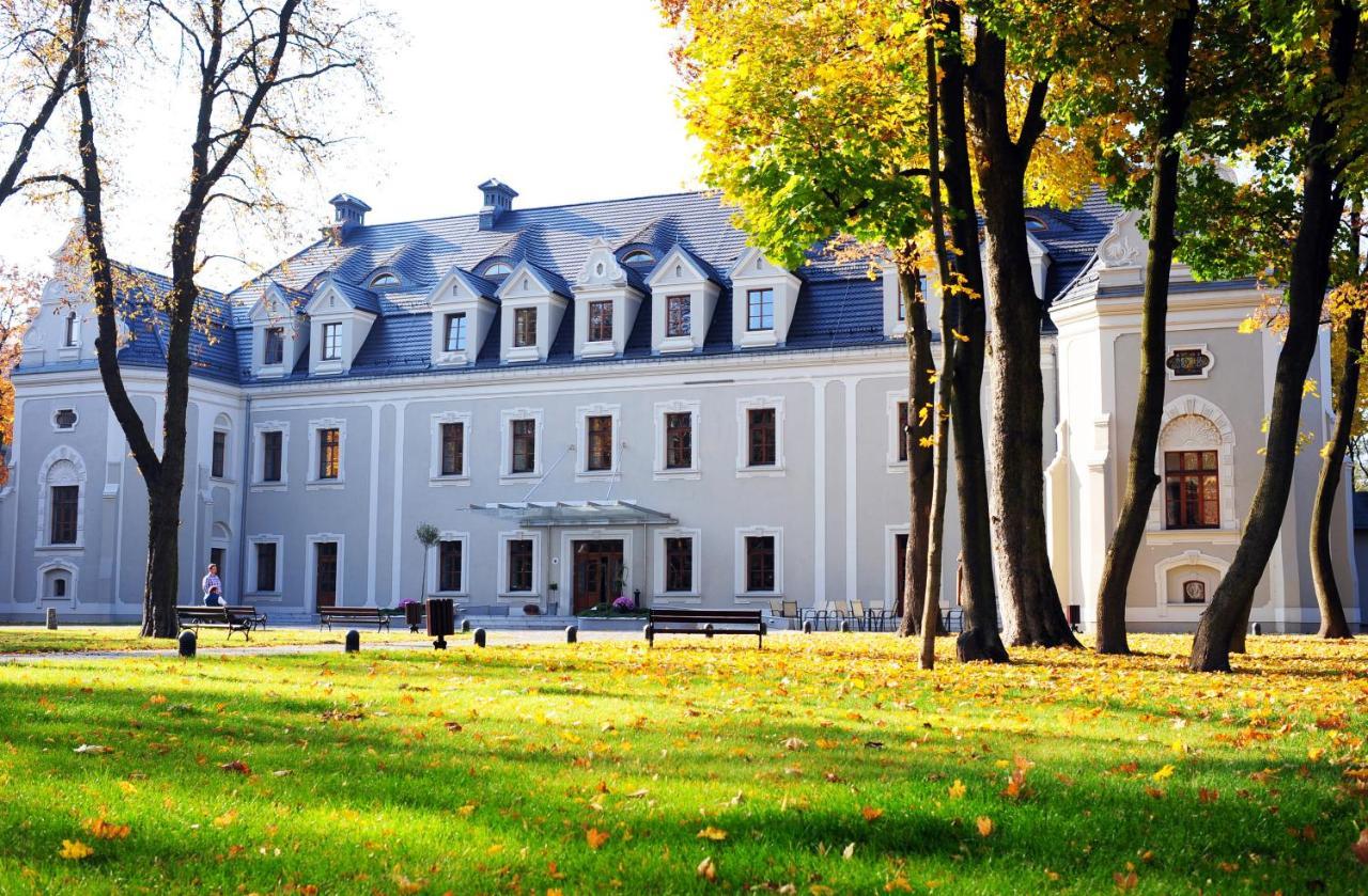 Hotel Zamek Lubliniec Exteriör bild