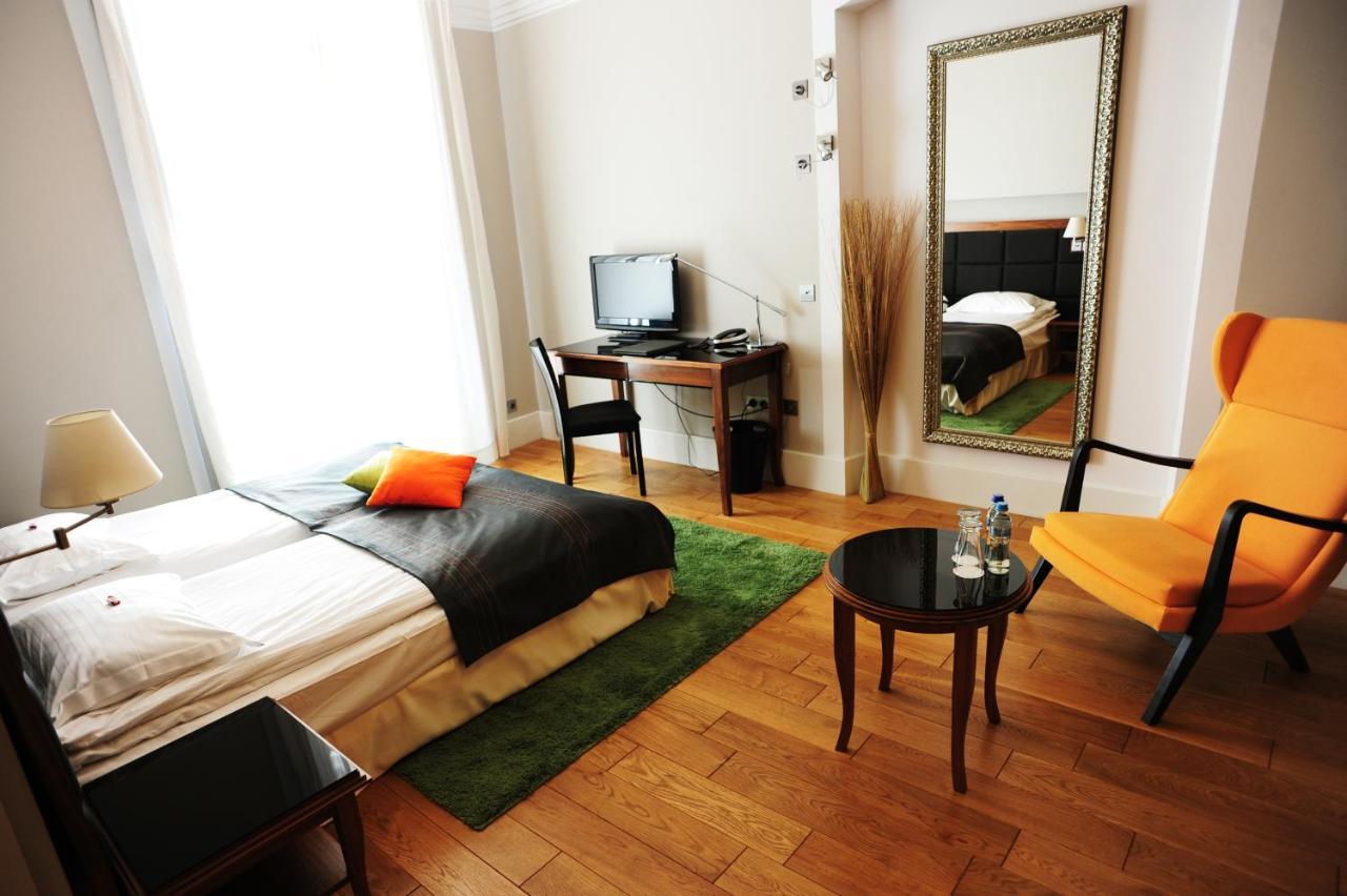 Hotel Zamek Lubliniec Exteriör bild